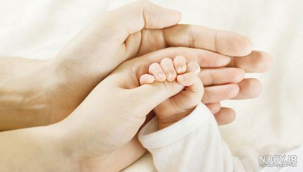 عکس دست مادر فرزند عکس دست مادر فرزند