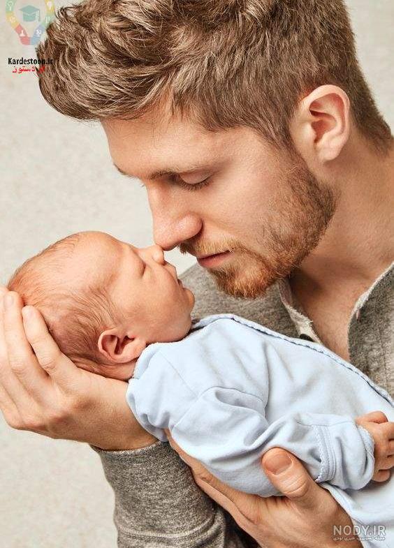 ژست عکس پدر و مادر و فرزند