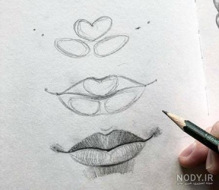 ۴۰ عکس نقاشی دخترانه جدید، ساده، زیبا، فانتزی و آسان برای پروفایل