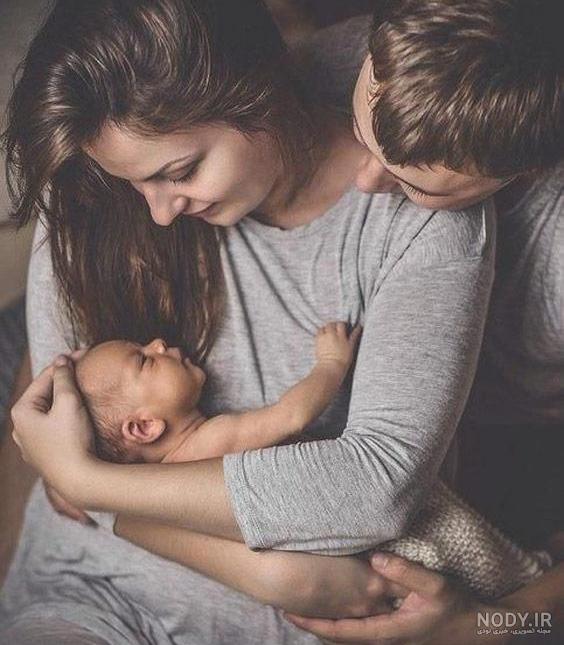 آتلیه عکاسی مادر و کودک، چطور بهترین‌اش را انتخاب کنیم؟