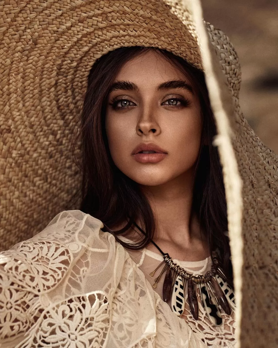 بیوگرافی کیمیا حسینی کیمیا حسینی