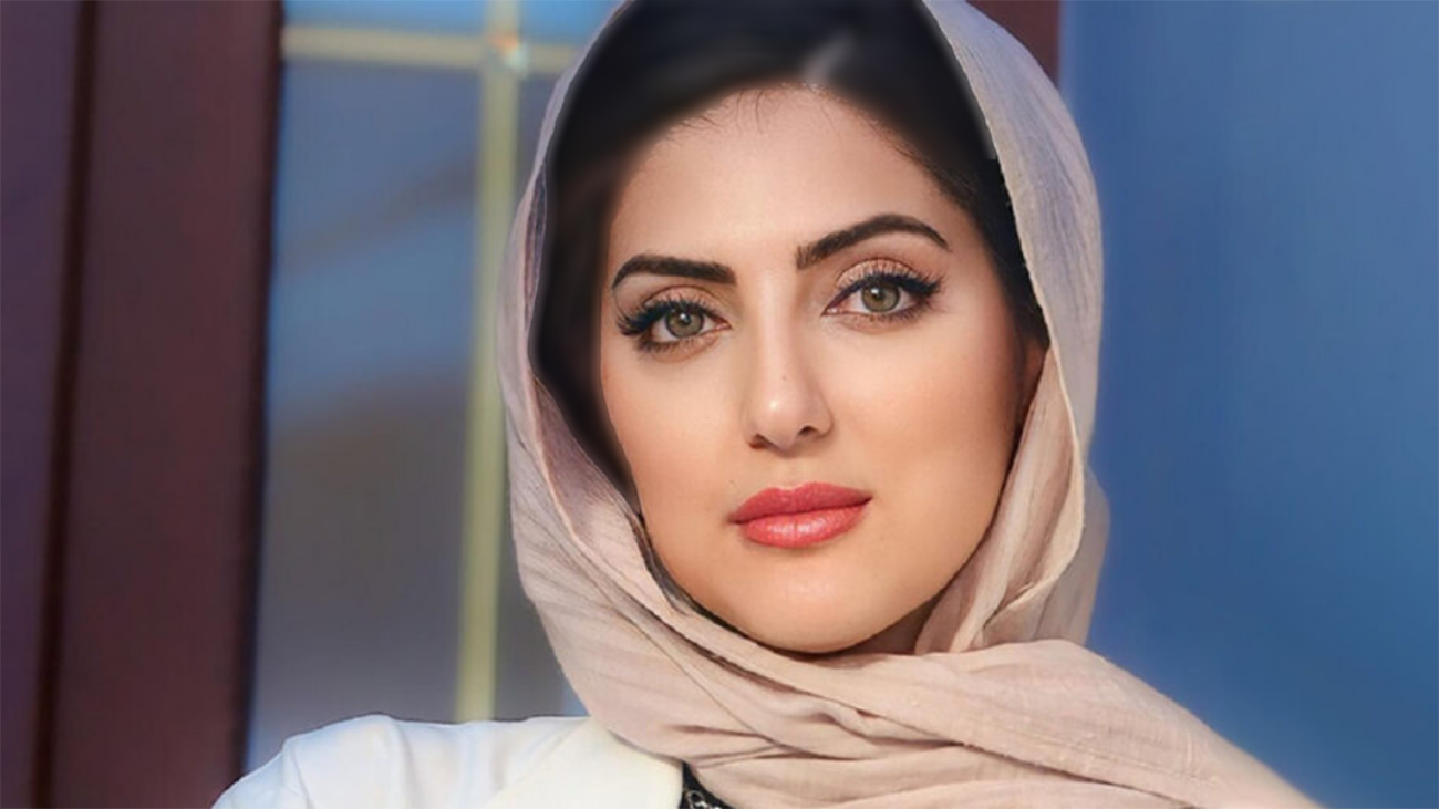 فقط برای اینکه خوراکیشو نده ببین چیا میگه😂🌹🥰, @heliyakuchulu,  @heliyakuchulu, @heliyakuchulu, @heliyakuchulu,  #هلیا#خوراکیها#شیرین_زبونی#بلاگر#فسقلیا#