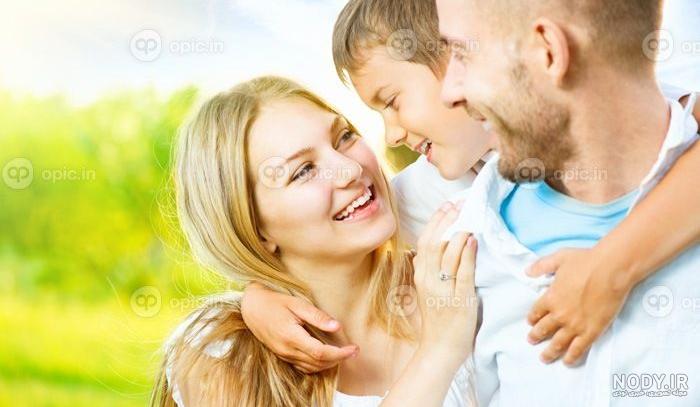 ژست عکس تولد کودک با پدر و مادر ❤️ [ بهترین تصاویر ]