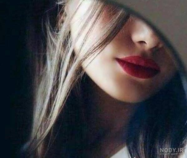 بهترین مدل های آرایش لب دخترانه جذاب و خاص بهترین مدل های آرایش لب دخترانه جذاب و خاص