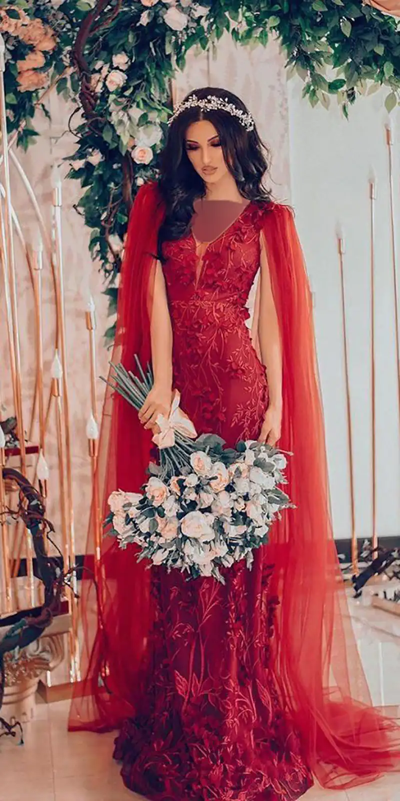 مدل لباس عروس رنگی قرمز و زرشکی + عکس - آلبوم عکس عروسی مدل لباس عروس رنگی قرمز و زرشکی + عکس - آلبوم عکس عروسی