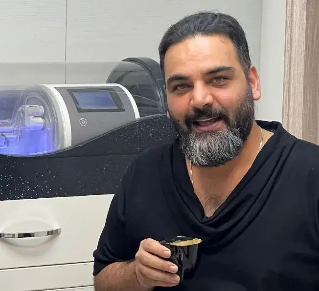 آخرین اخبار - عکس احسان علیخانی در جوکر آخرین اخبار - عکس احسان علیخانی در جوکر