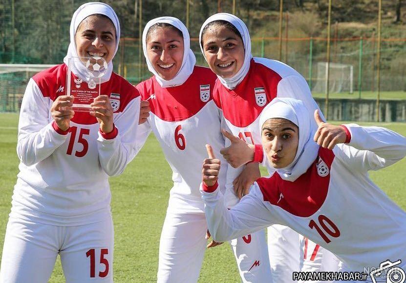 عکس تیم ملی فوتبال بانوان ایران