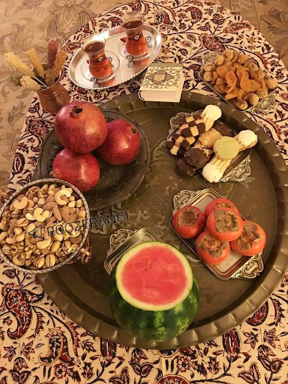 جدیدترین مدل های ژست عکاسی شب یلدا جدیدترین مدل های ژست عکاسی شب یلدا