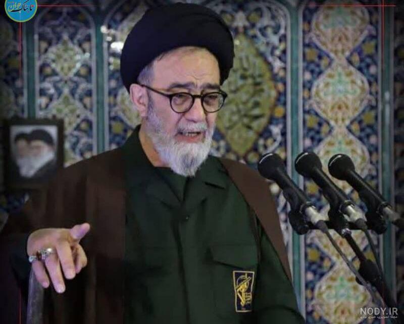 یک عکس جالب از امام جمعه تبریز | آیت الله آل هاشم وصیت کرده بود این عکس بعد از شهادت منتشر شود یک عکس جالب از امام جمعه تبریز | آیت الله آل هاشم وصیت کرده بود این عکس بعد از شهادت منتشر شود