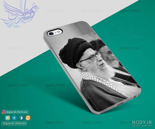 عکس سیاه و سفید از رهبر