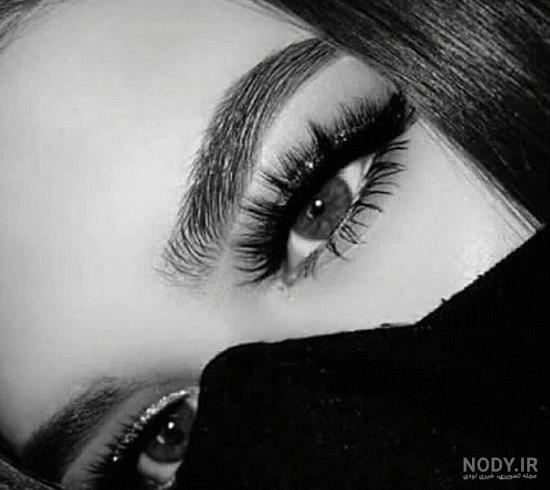 عکس سیاه و سفید از چشم