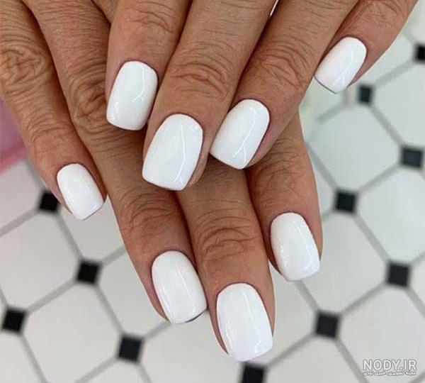 عکس ناخن ساده سفید