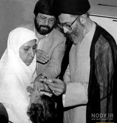۲ تصویر تاثیرگذار از رهبر انقلاب - خبرآنلاین