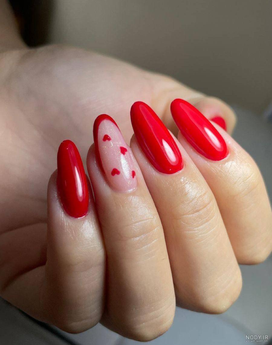 ۶۰ طرح ناخن قرمز، مخصوص خانم های جذاب و قدرتمند - رز سرخ