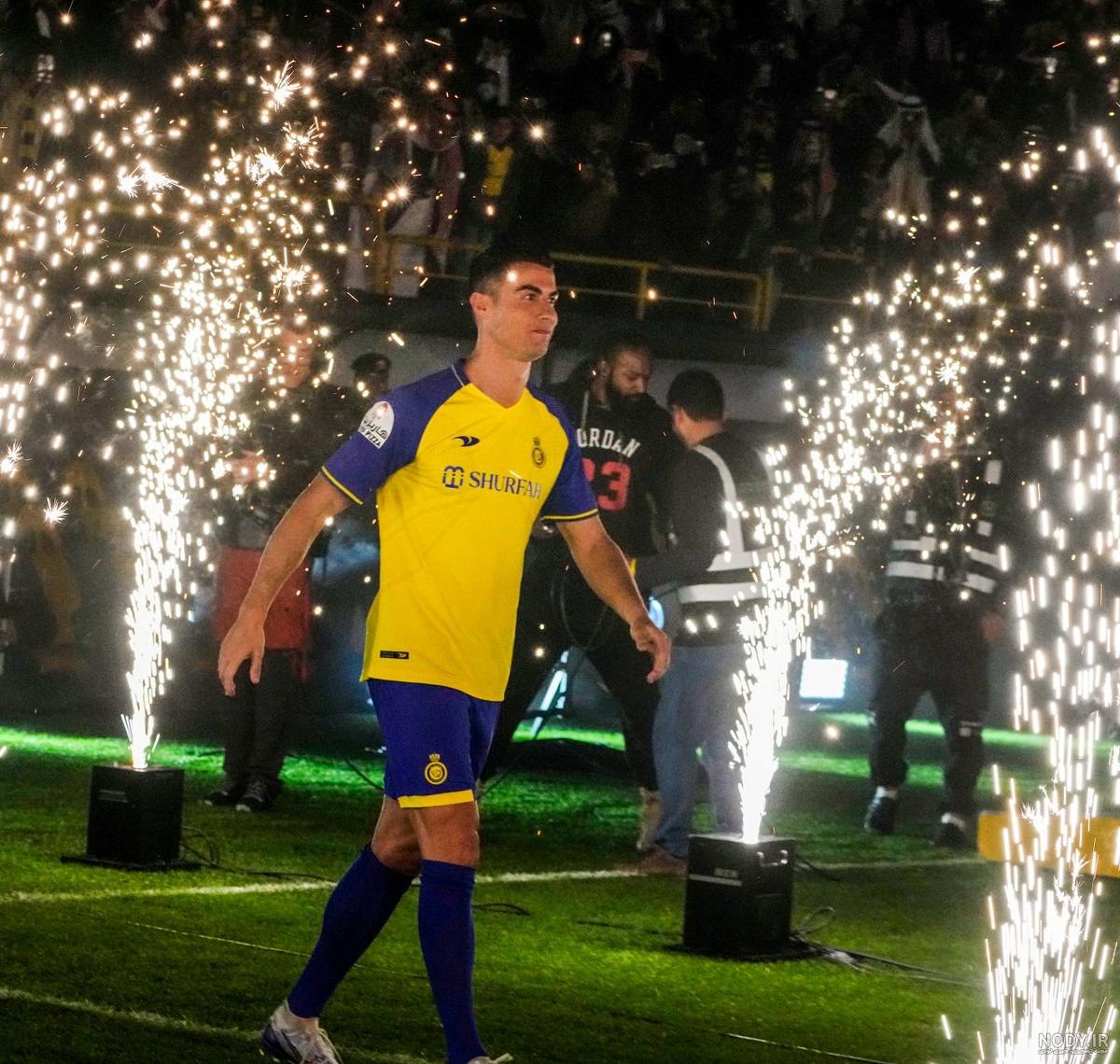 عکس رونالدو و مسی در استقلال