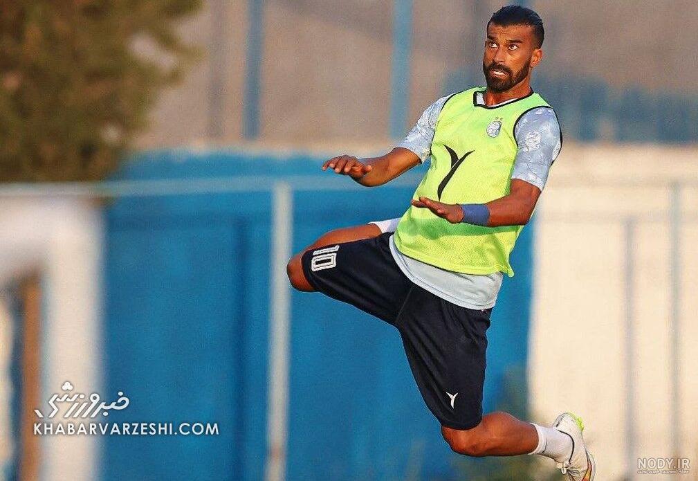 عکس رونالدو با لباس استقلال