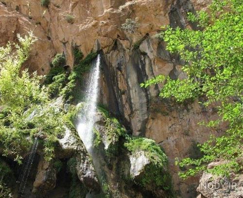 آبشار شاه لولاک آبشار شاه لولاک