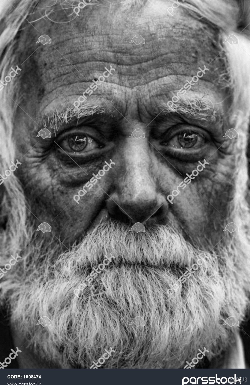 تصویر با کیفیت کافه همراه با پیرمرد ریش سفید و قلیون - ایران طرح تصویر با کیفیت کافه همراه با پیرمرد ریش سفید و قلیون - ایران طرح
