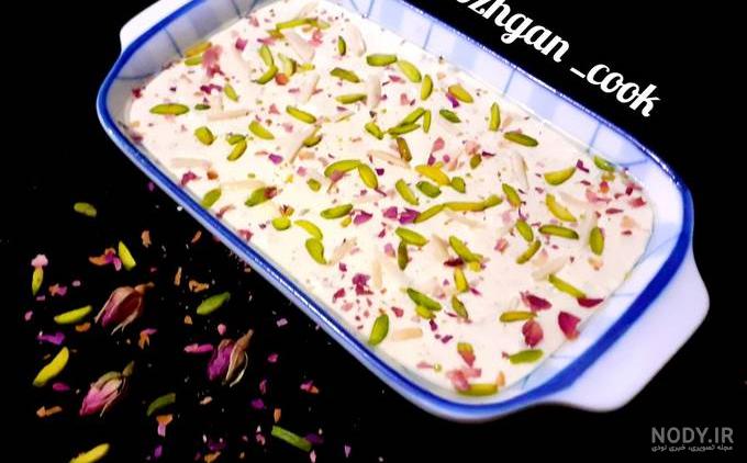 شیر پیره وطنی🇦🇫😋 توضیحات. شیر پیره از شیر و پسته و شکر به عمل می آید و  طعم شیرین و دلپذیری داره با چای سبز وطنی محشره تمام محصولات وطنی را از