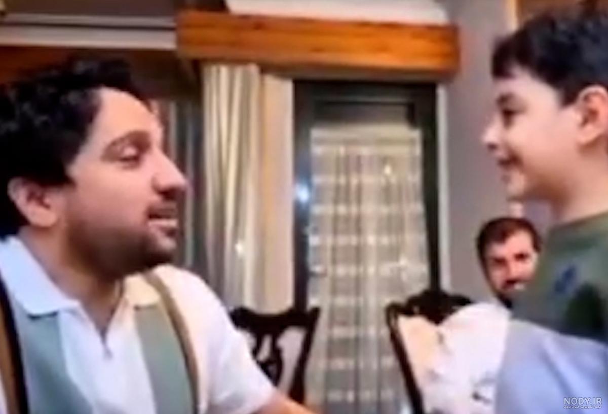 عکس احمد شاه مسعود با پرچم افغانستان عکس احمد شاه مسعود با پرچم افغانستان