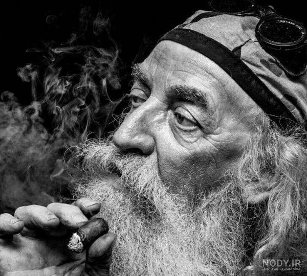 مدل نقاشی پیرمرد - نقاشی سمیه فتحی مدل نقاشی پیرمرد - نقاشی سمیه فتحی