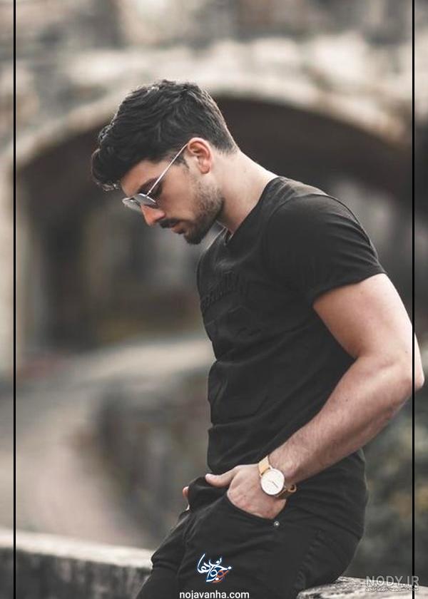 ژست عکس با ساعت
