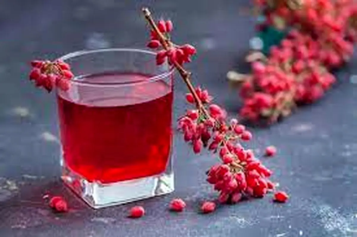 آشنایی با خواص و عوارض زرشک کوهی و طرز تهیه چای زرشک |