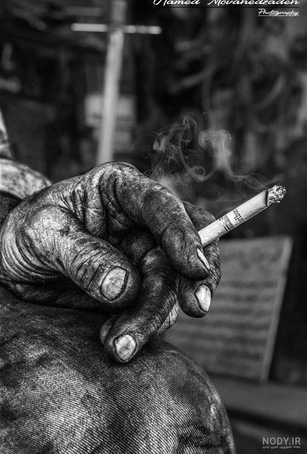 عکس پروفایل دخترونه خفن لاتی سیاه سفید سیگاری