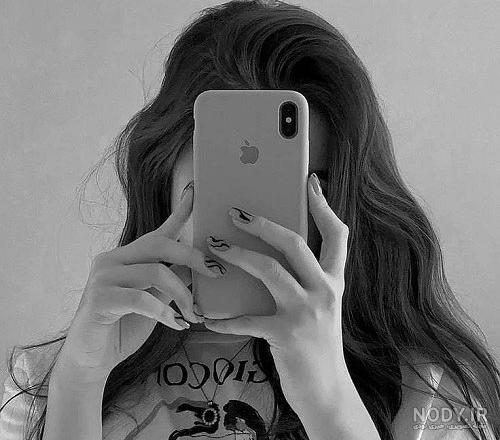  بک گراند سیاه سفید دخترانه