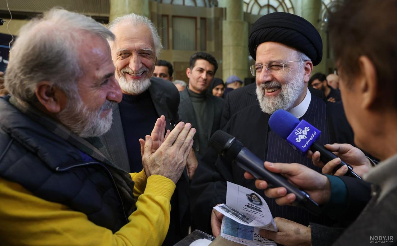 عکس مشترک ابراهیم رئیسی و خواننده معروف "کوچه بازاری" خبرساز شد - Gooya News عکس مشترک ابراهیم رئیسی و خواننده معروف "کوچه بازاری" خبرساز شد - Gooya News