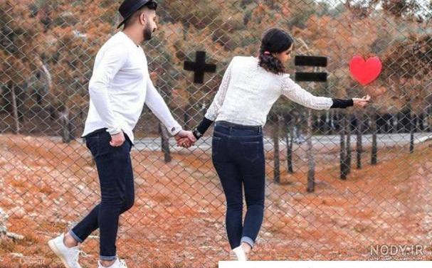 ژست عکس دونفره عاشقانه 2024