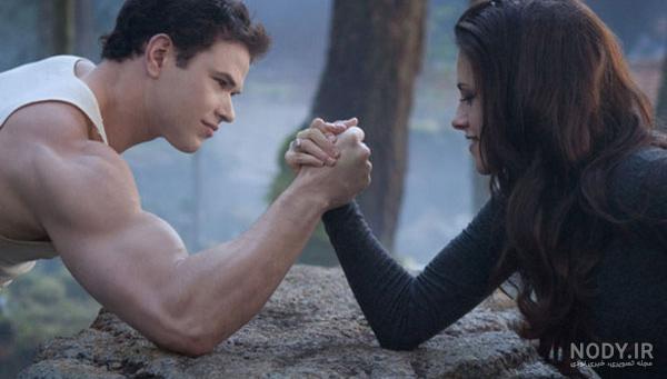 دانلود دوبله فارسی فیلم گرگ و میش: ماه جدید The Twilight Saga: New Moon 2009 دانلود دوبله فارسی فیلم گرگ و میش: ماه جدید The Twilight Saga: New Moon 2009