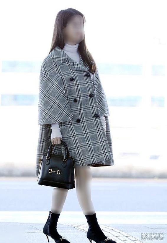 عکس دختر کره ای با گوشی