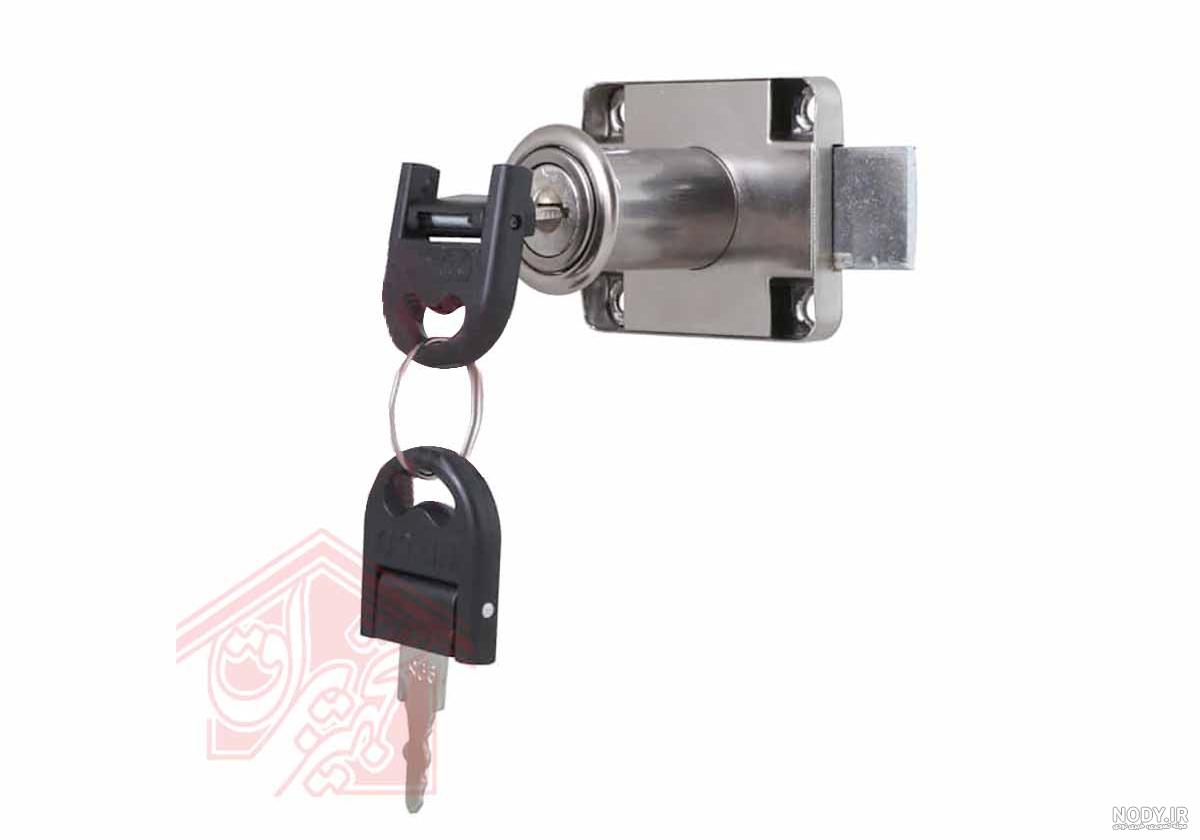 آموزش نصب قفل و دستگیره درب چوبی به آسان ترین روش