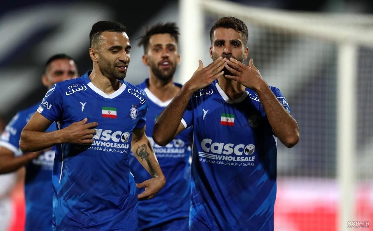 عکس بازیکنان استقلال جدید با اسم ۱۴۰۲
