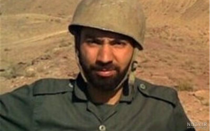 ورود پیکر شهید محسن کمالی دوست به گلزار شهدای زاهدان ورود پیکر شهید محسن کمالی دوست به گلزار شهدای زاهدان