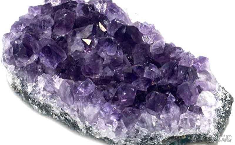 آمیتیس ( amethyst ) | خواص و کاربرد سنگ جواهر آمیتیس در جواهرسازی گام به گام آمیتیس ( amethyst ) | خواص و کاربرد سنگ جواهر آمیتیس در جواهرسازی گام به گام