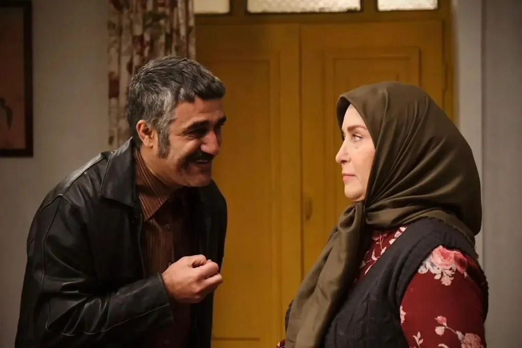 بیوگرافی بازیگران سریال زیرخاکی 4(فصل چهارم) + نقش بیوگرافی بازیگران سریال زیرخاکی 4(فصل چهارم) + نقش
