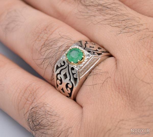 عکس سنگ زمرد پنجشیر