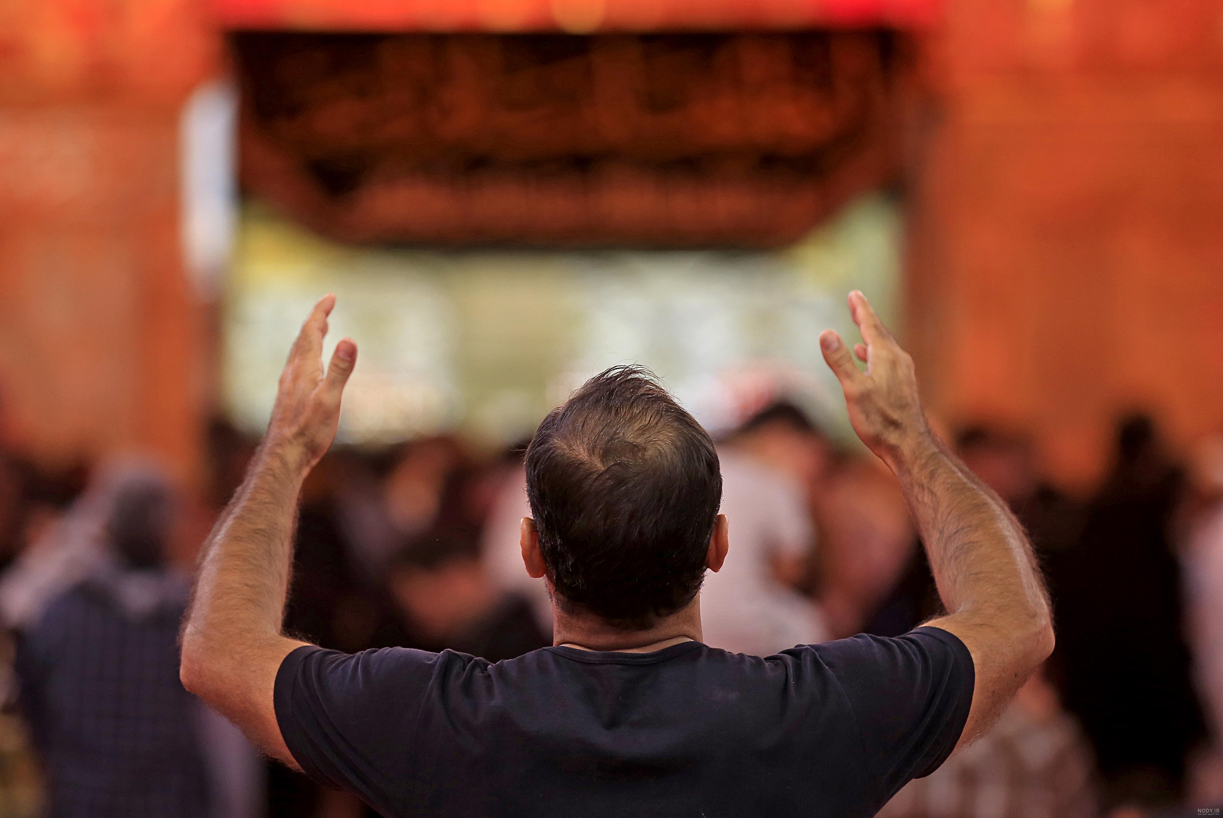انتقال ضریح جدید حرم مطهر امام حسین(ع) از ایران به عراق (+عکس) انتقال ضریح جدید حرم مطهر امام حسین(ع) از ایران به عراق (+عکس)