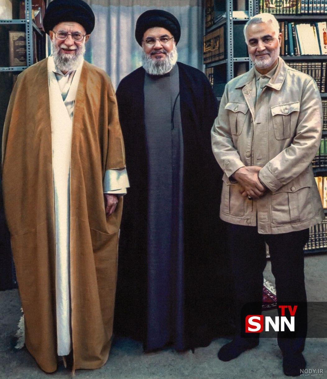 عکس/ اهدای کتاب از سوی رهبر انقلاب به کتابخانه مسجد ابوذر تهران عکس/ اهدای کتاب از سوی رهبر انقلاب به کتابخانه مسجد ابوذر تهران