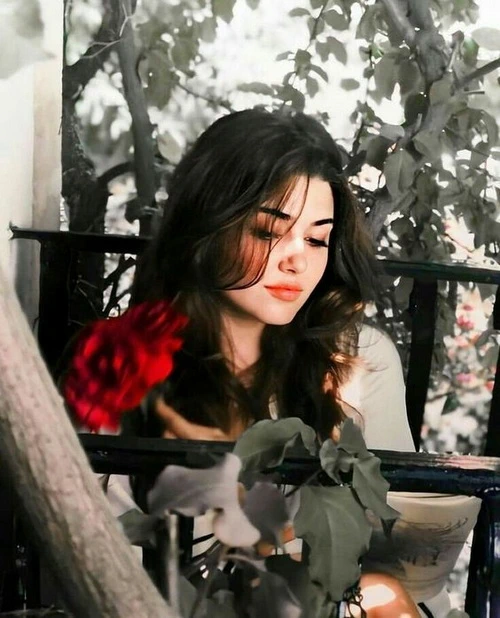 عکس پروفایل دخترونه دلبرانه و فانتزی + پروفایل دخترونه لاکچری