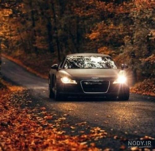 دانلود عکس جاده پاییزی و آینه ماشین با کیفیت بالا