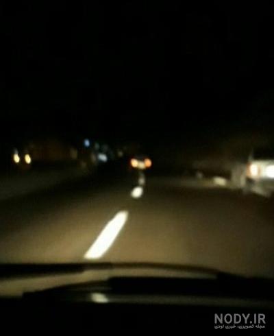 عکس چراغ ماشین در شب
