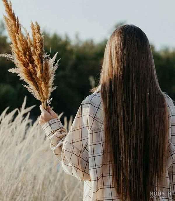عکس پروفایل دخترونه غمگین نشسته