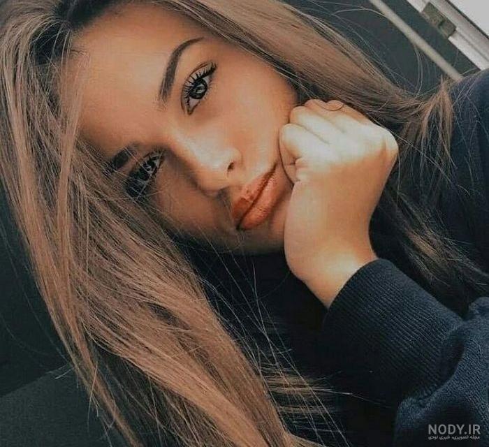 عکس ژست های زیبای دخترانه ❤️ [ بهترین تصاویر ]