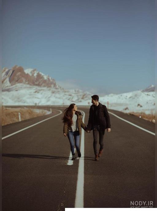 ایده عکس دونفره در ماشین
