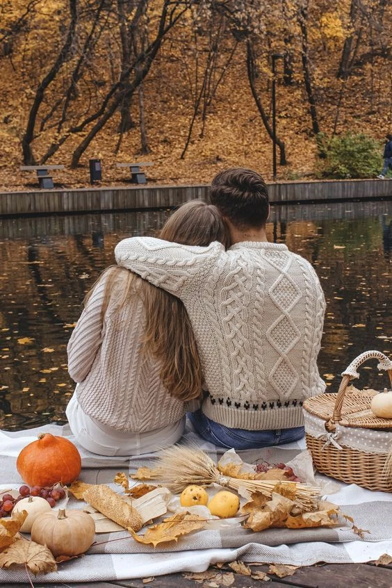 ژست عکس پاییزه دونفره ژست عکس پاییزه دونفره