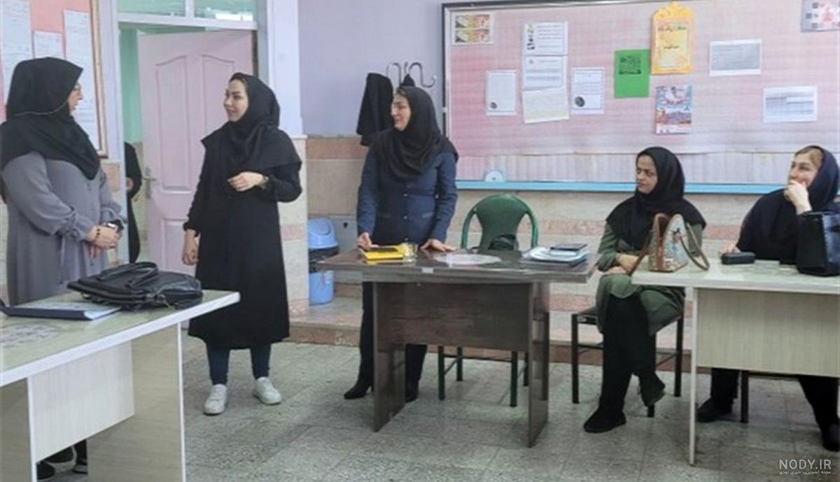 آیین بازگشایی دبستان شاهد طلوع فجر منطقه ۱۰ آیین بازگشایی دبستان شاهد طلوع فجر منطقه ۱۰