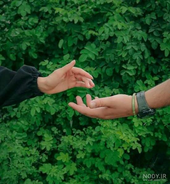 ژست عکس دست دونفره با مضامین احساسی زیبا ژست عکس دست دونفره با مضامین احساسی زیبا
